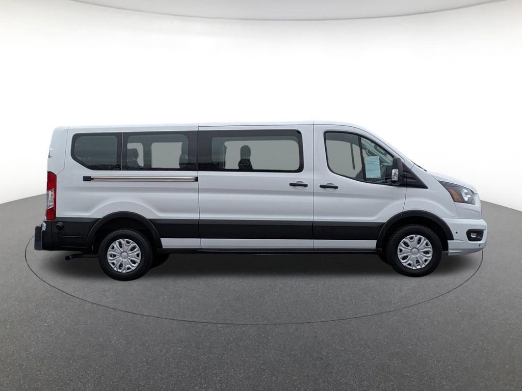Used 2024 Ford Transit 350 XLT image 4
