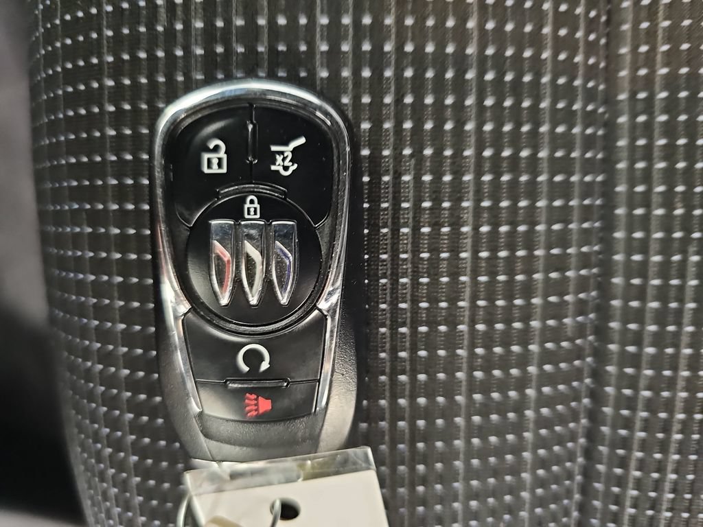 Used 2024 Buick Envista Preferred w/ Convenience I Package FWD image 41