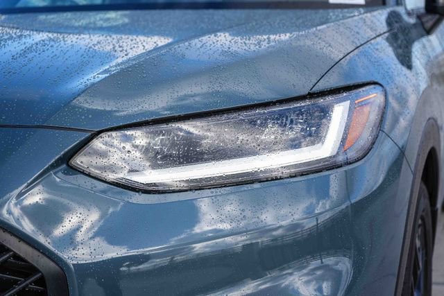 Certified 2025 Honda HR-V Sport image 6