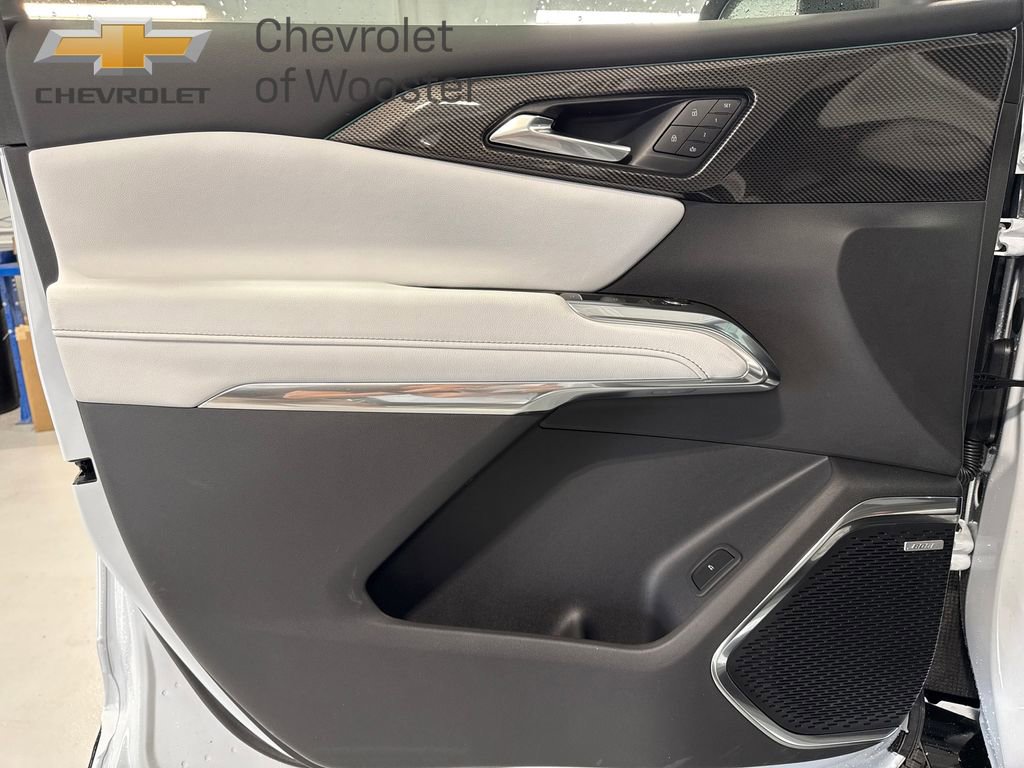 New 2026 Chevrolet Traverse High Country w/ LPO, Floor Liner Package image 25
