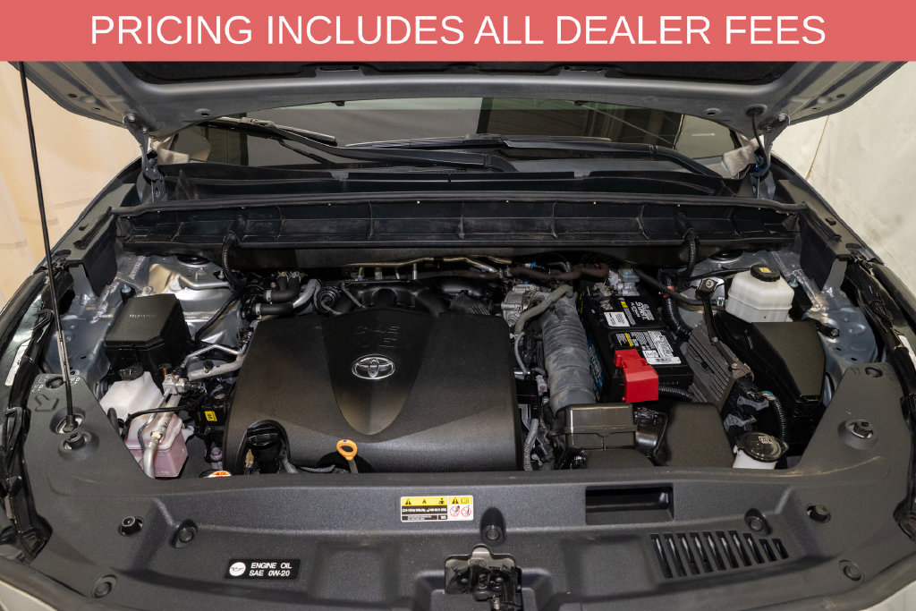 Used 2021 Toyota Highlander Limited FWD image 22