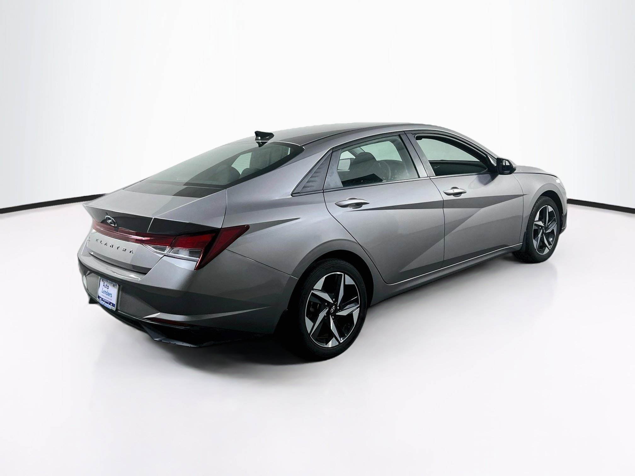 Used 2023 Hyundai Elantra SEL w/ Convenience Package FWD image 5