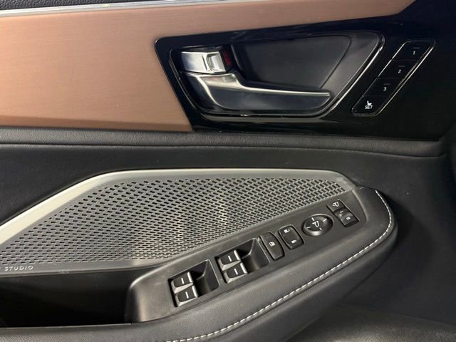 Used 2022 Acura MDX Technology image 12