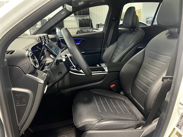 Used 2024 Mercedes-Benz GLC 43 AMG 4MATIC image 12