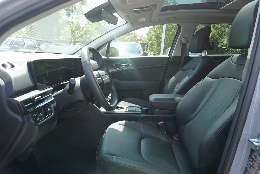 Used 2026 Kia Sportage EX w/ EX Panorama Roof Package FWD image 11