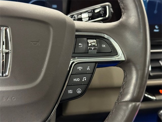 Used 2023 Lincoln Navigator Reserve image 25