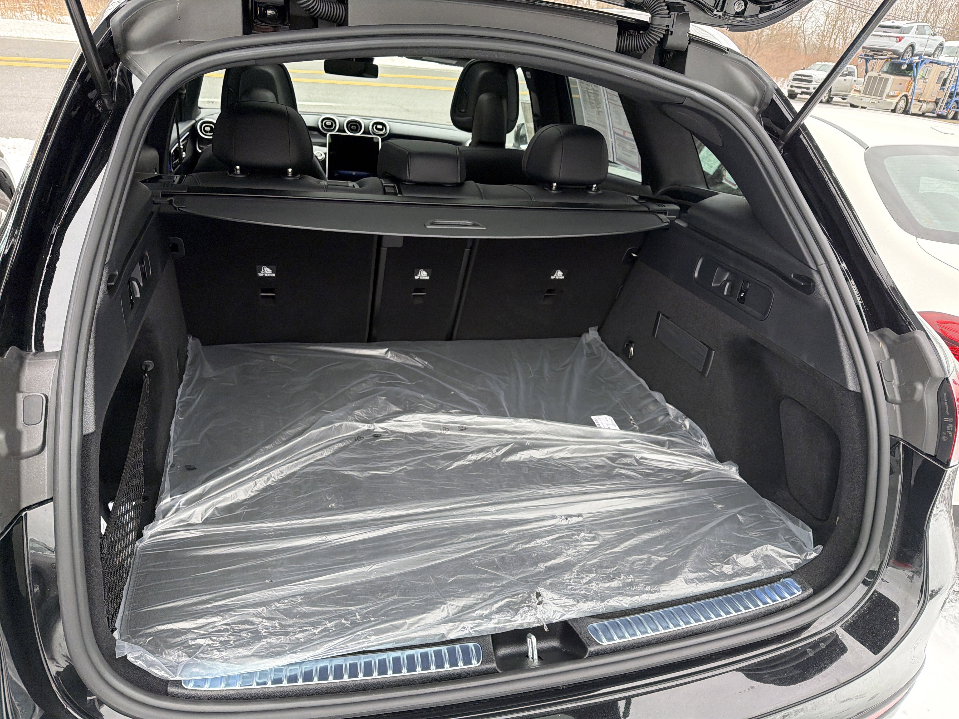 Used 2026 Mercedes-Benz GLC 300 4MATIC image 25