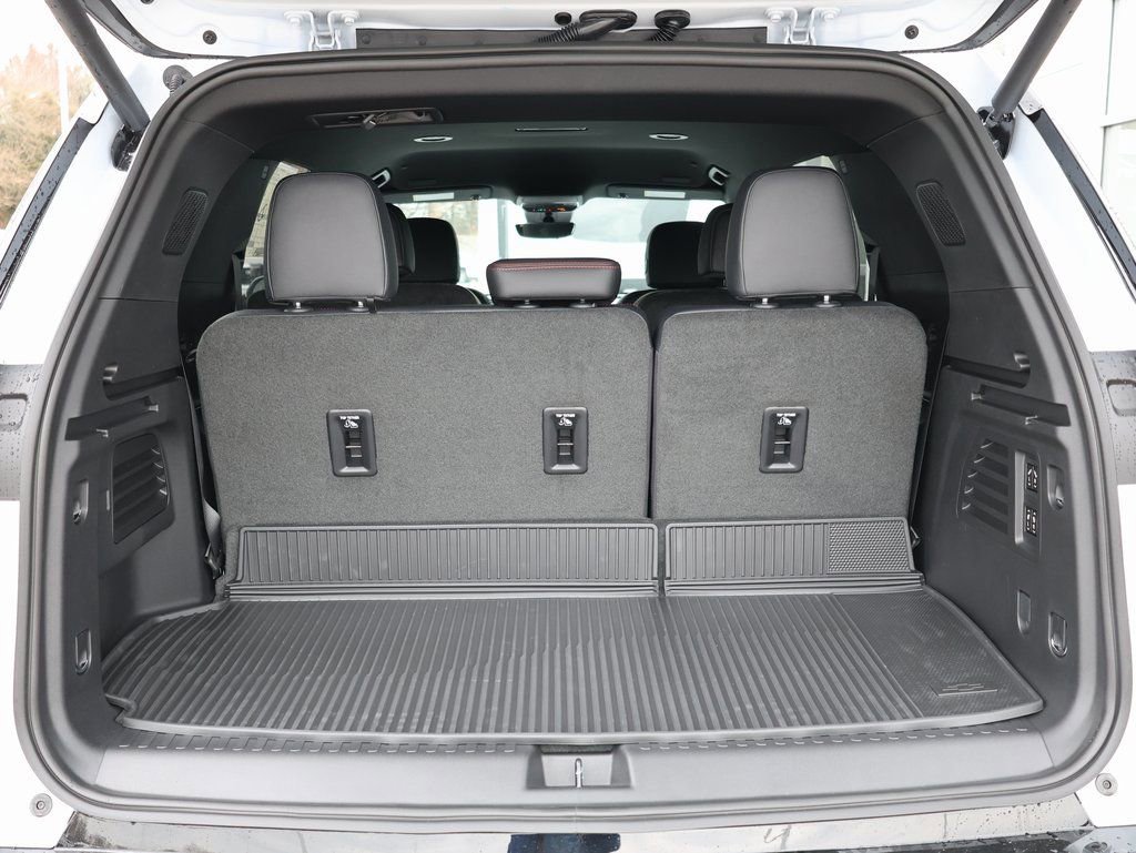 New 2026 Chevrolet Traverse RS image 32