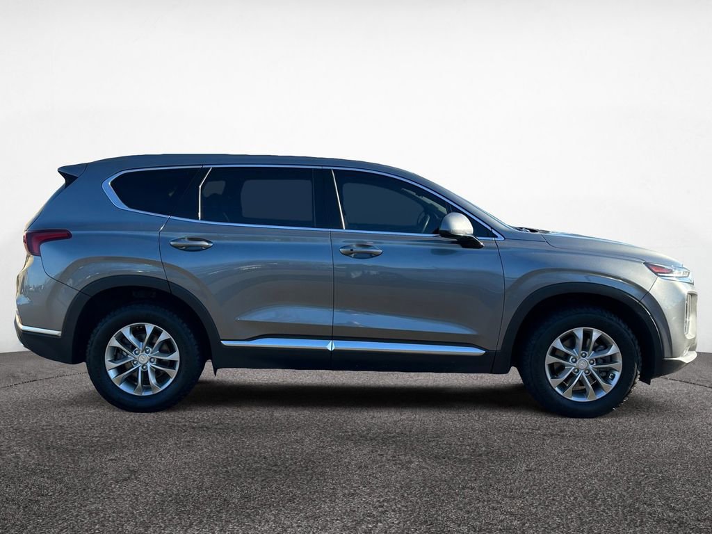 Used 2019 Hyundai Santa Fe SEL image 6