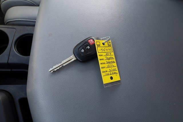 Used 2018 Toyota Sequoia SR5 image 9