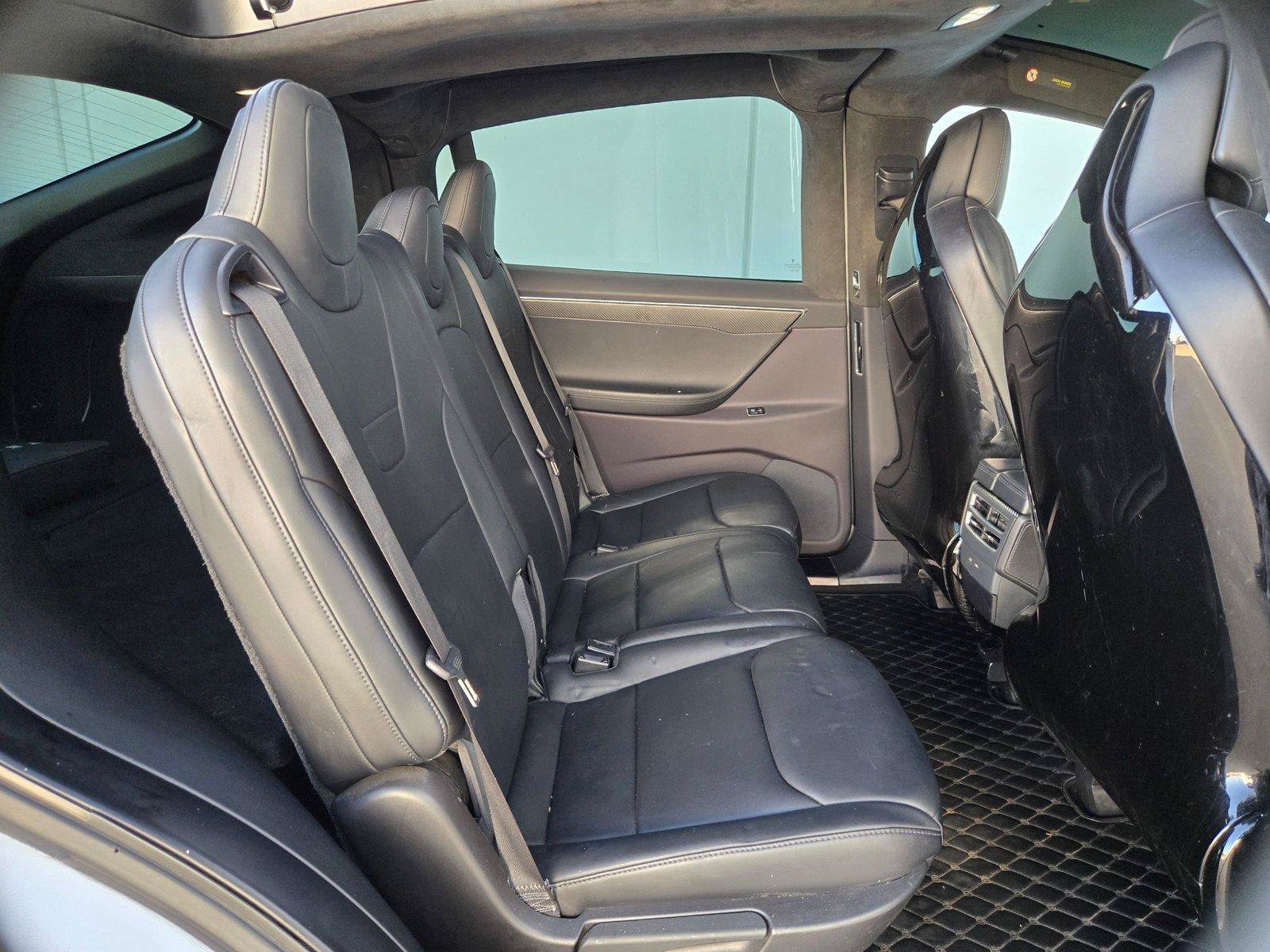 Used 2017 Tesla Model X 75D AWD/4WD image 28