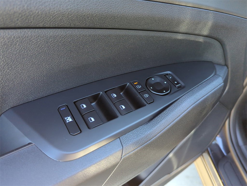 New 2026 Kia Sportage LX image 19