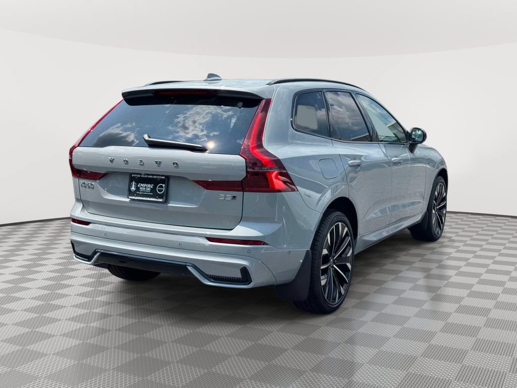 Certified 2026 Volvo XC60 B5 Ultra w/ Climate Package AWD/4WD image 4