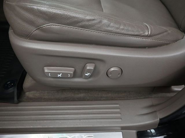 Used 2014 Lexus GX 460 w/ Premium Package image 26