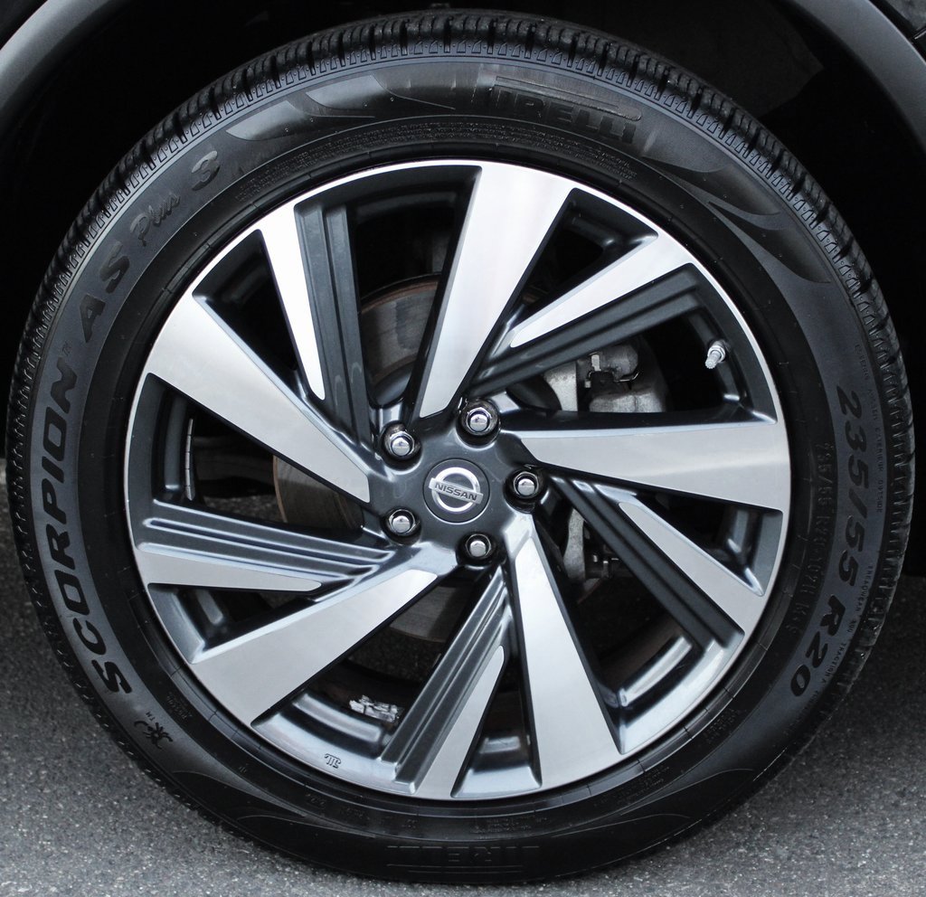 Used 2018 Nissan Murano Platinum image 11