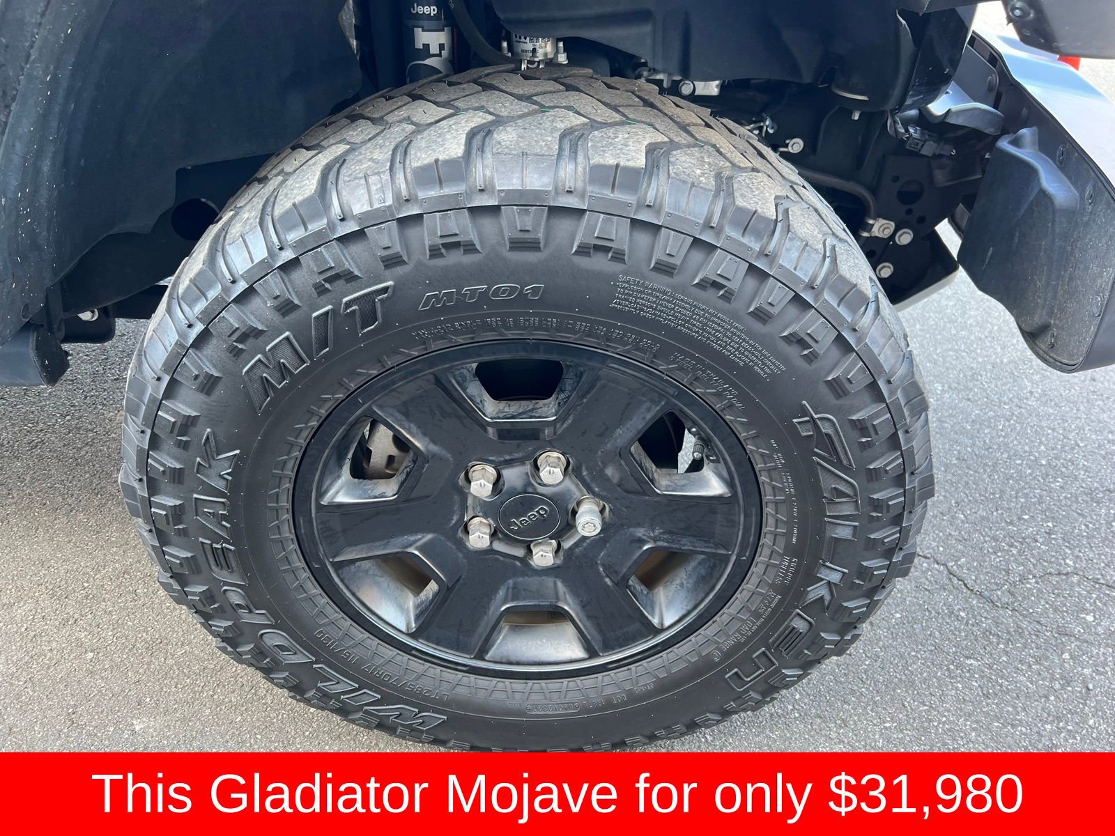 Used 2022 Jeep Gladiator Mojave w/ Cold Weather Group image 33