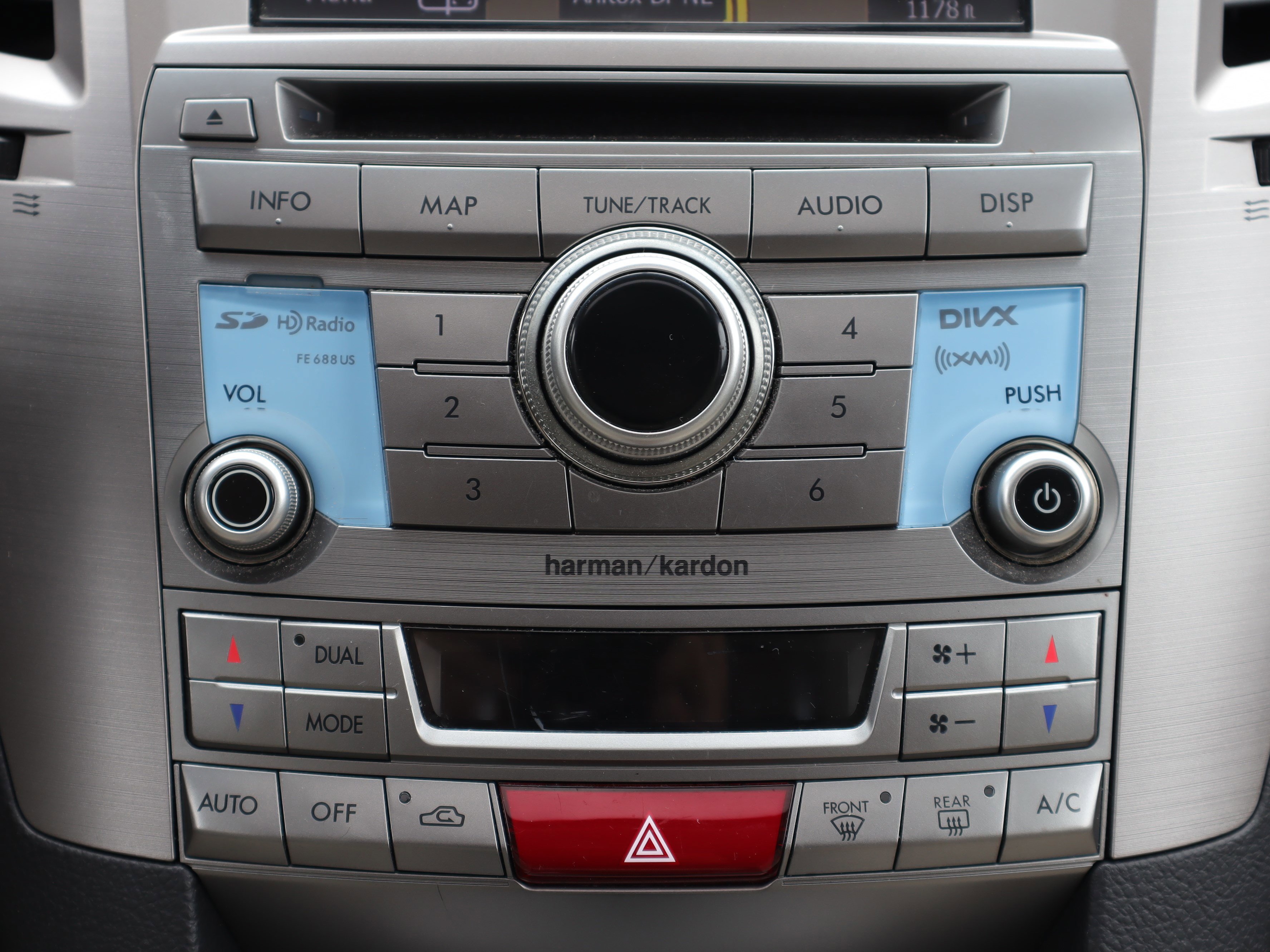 Used 2013 Subaru Outback 2.5i Limited image 15