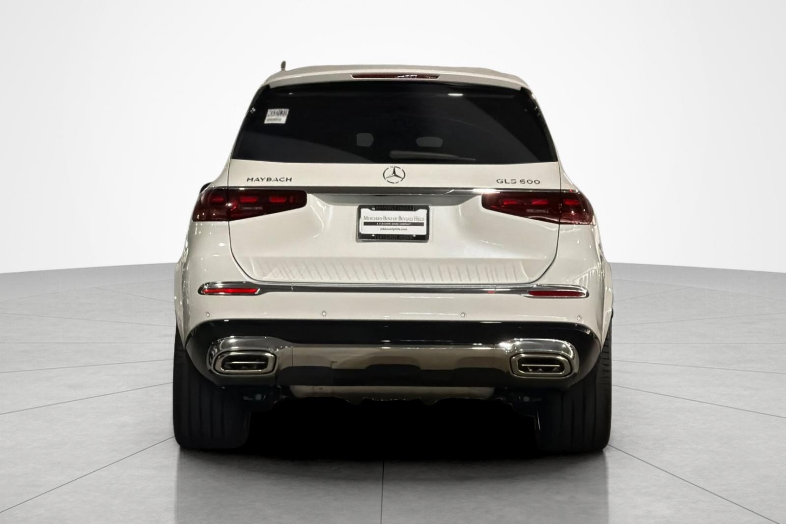 New 2026 Mercedes-Benz Maybach GLS 600 4MATIC image 4