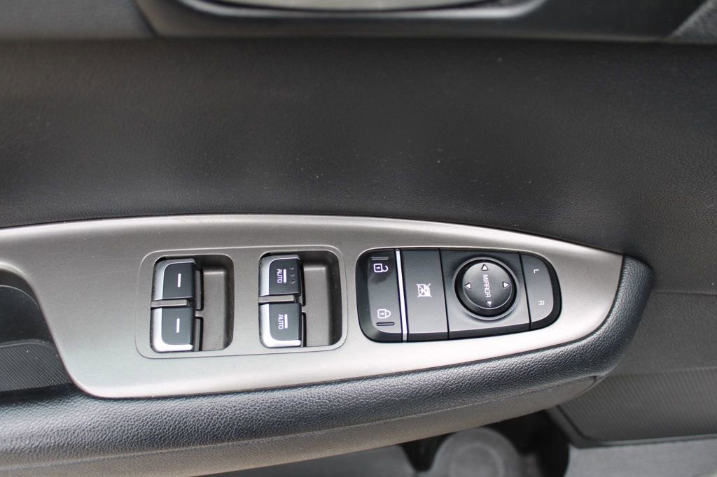 Used 2019 Kia Optima S w/ S Panoramic Sunroof Package FWD image 25