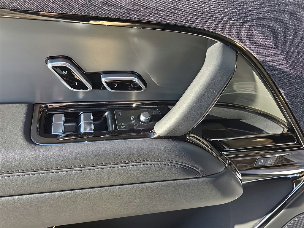 Used 2025 Land Rover Range Rover Sport Dynamic SE image 7
