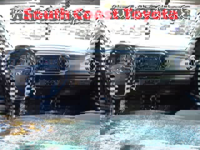 Used 2016 Toyota Tacoma SR5 image 23