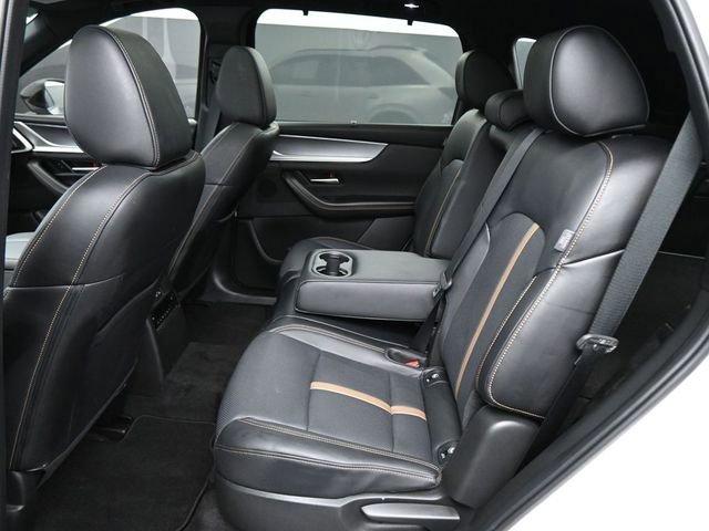 Certified 2025 MAZDA CX-70 3.3 Turbo S w/ Premium Package image 22
