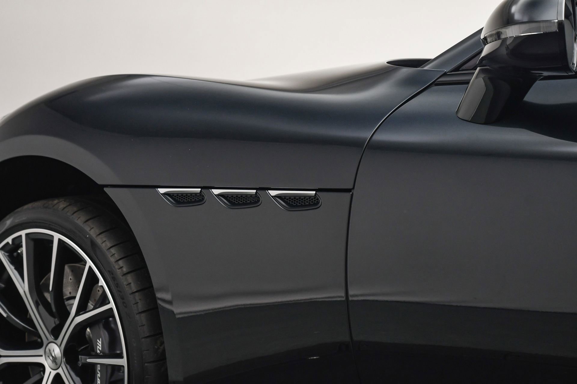 New 2025 Maserati GranCabrio Modena image 31