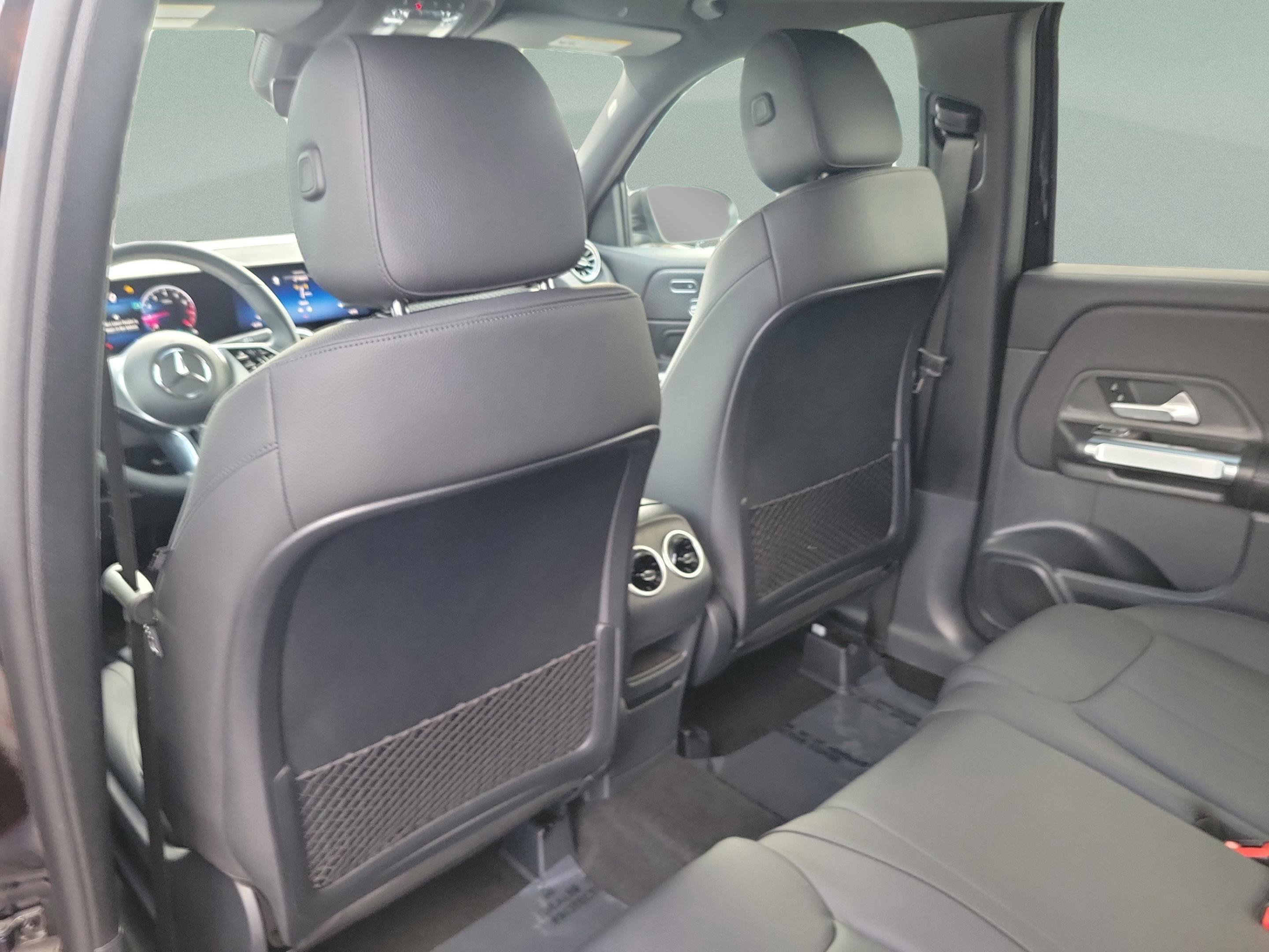 Certified 2025 Mercedes-Benz GLB 250 image 11