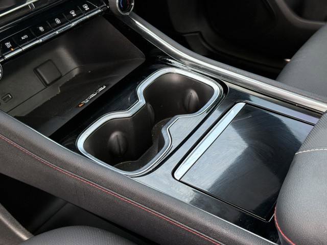 Used 2025 Chevrolet Traverse Z71 w/ Driver Confidence Package image 22