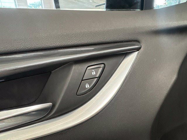 Used 2023 Buick Enclave Essence w/ Experience Buick Package AWD/4WD image 21