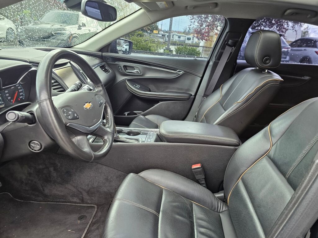 Used 2016 Chevrolet Impala LTZ w/ Enhanced Convenience Package image 25