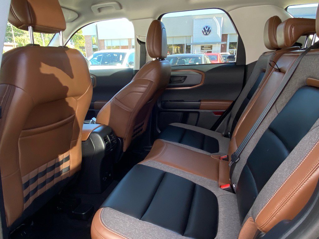 Used 2024 Ford Bronco Sport Outer Banks w/ Tech Package image 21