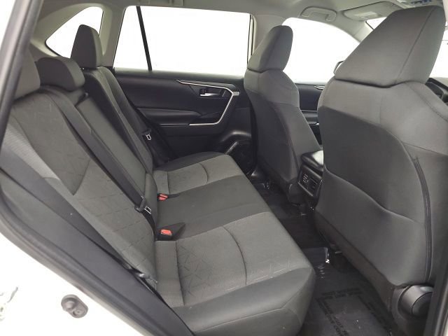 Certified 2022 Toyota RAV4 XLE image 34