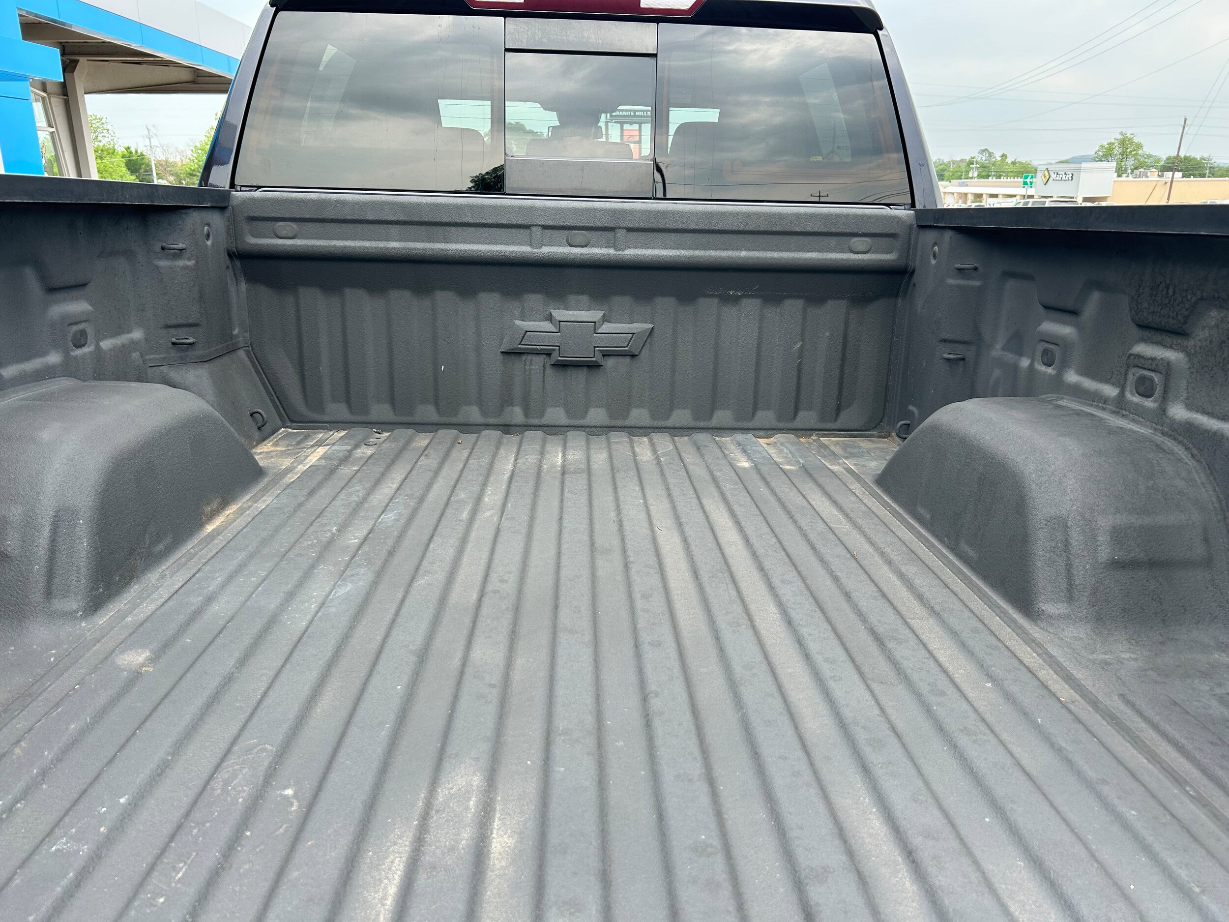 Used 2022 Chevrolet Silverado 1500 LT Trail Boss w/ Convenience Package II AWD/4WD image 12