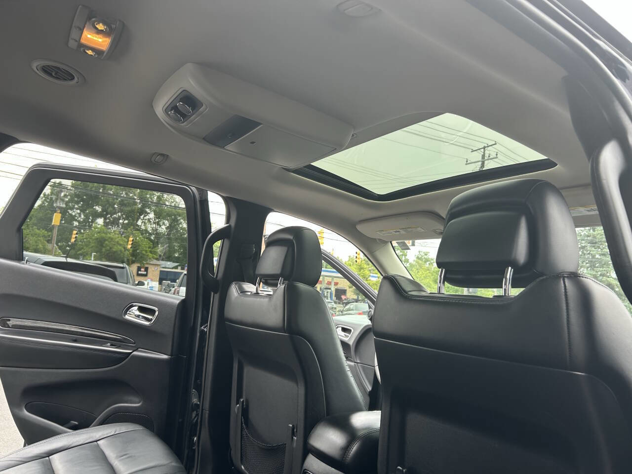 Used 2011 Dodge Durango Crew image 7