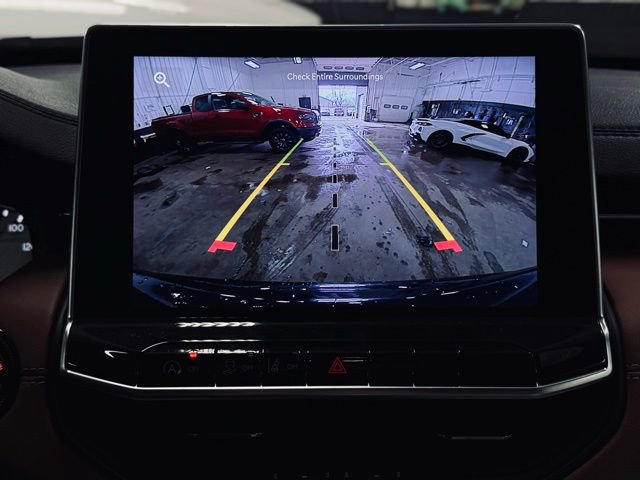 Certified 2022 Jeep Compass Limited image 34