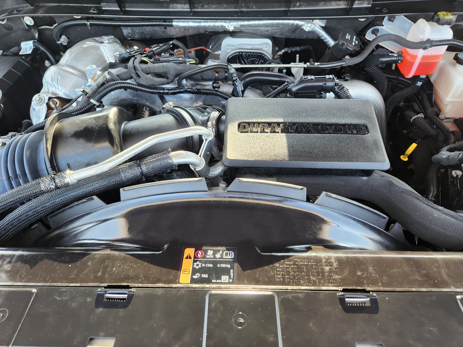 Used 2025 Chevrolet Silverado 3500 High Country w/ Technology Package AWD/4WD image 25