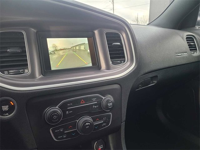 Used 2022 Dodge Charger SXT image 28