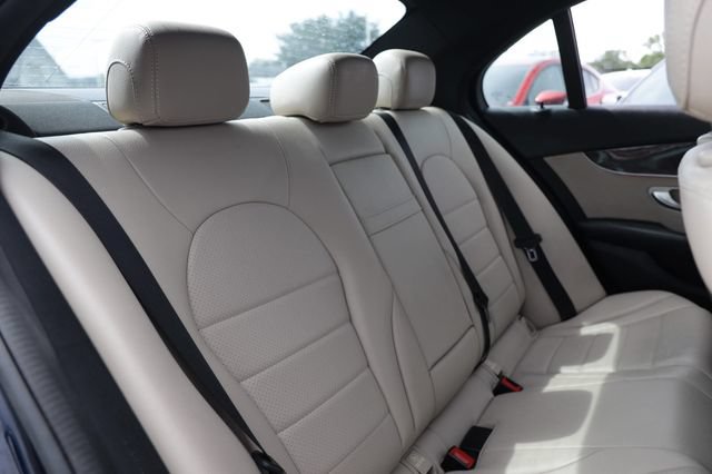 Used 2019 Mercedes-Benz C 300 Sedan image 17