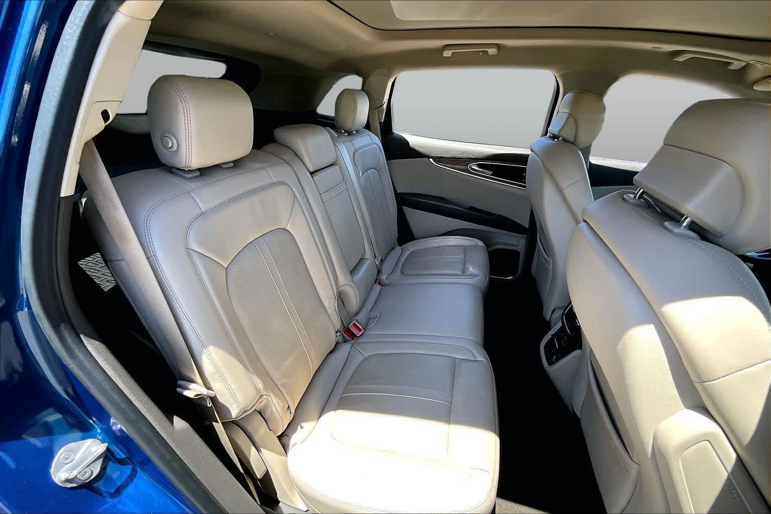 Used 2020 Lincoln Nautilus Reserve w/ Equipment Group 201A FWD image 21
