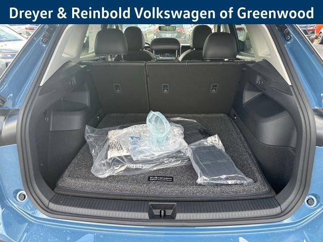 New 2026 Volkswagen Tiguan SE image 31