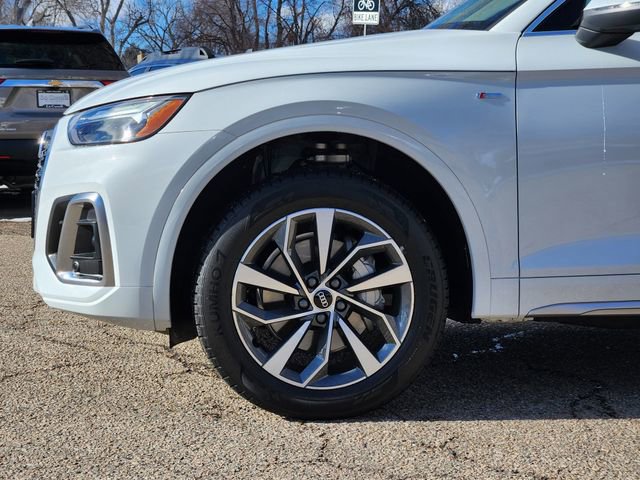 Used 2023 Audi Q5 2.0T Premium w/ Convenience Package image 8
