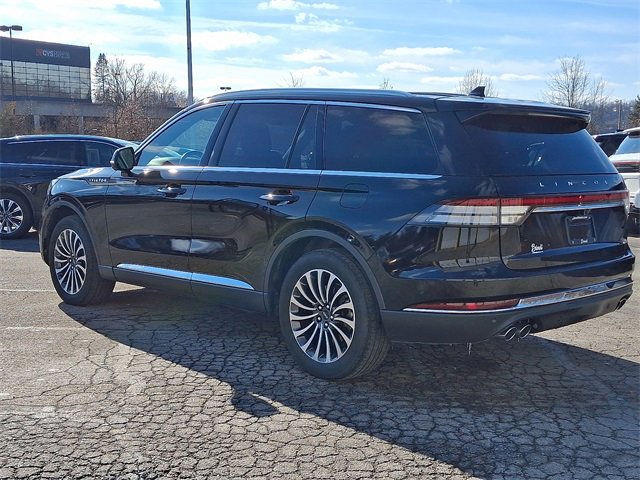 Used 2020 Lincoln Aviator Reserve w/ Equipment Group 201A image 4