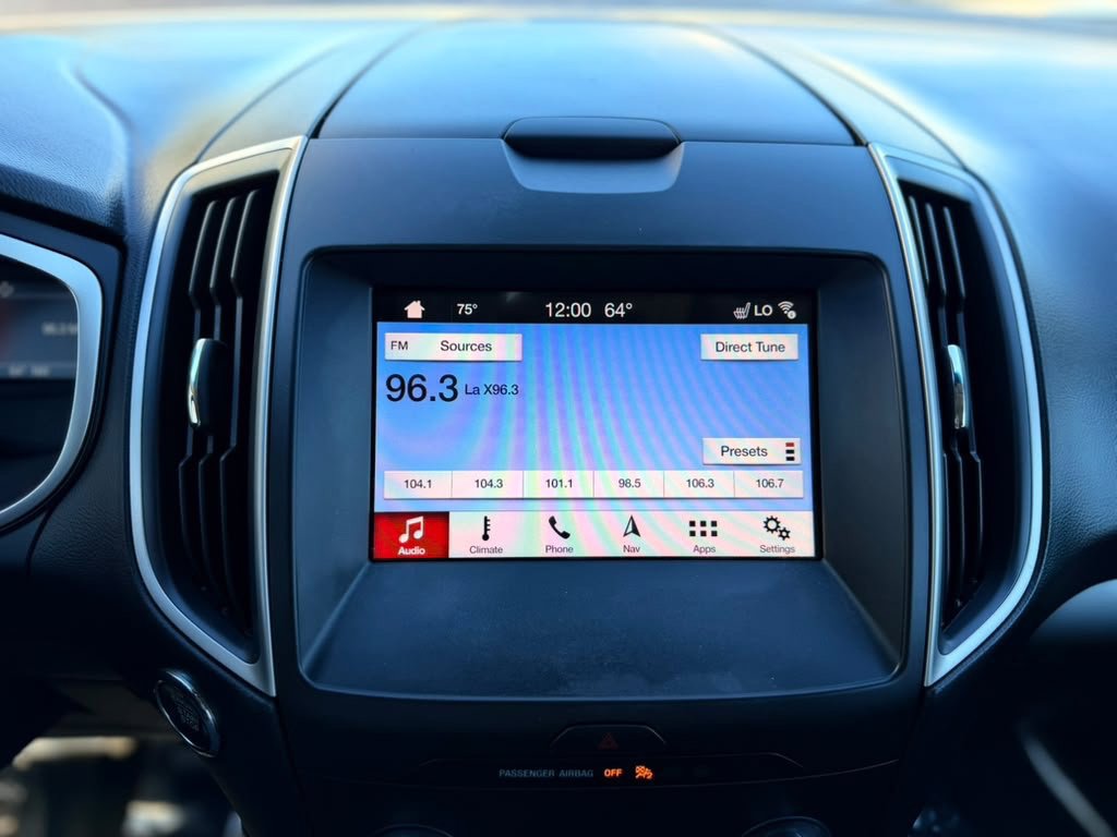 Used 2019 Ford Edge SEL w/ Equipment Group 201A AWD/4WD image 33