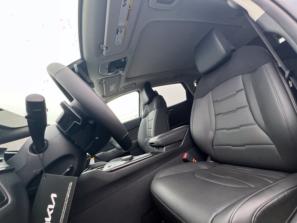 New 2027 Kia Sportage SX Prestige AWD/4WD image 16