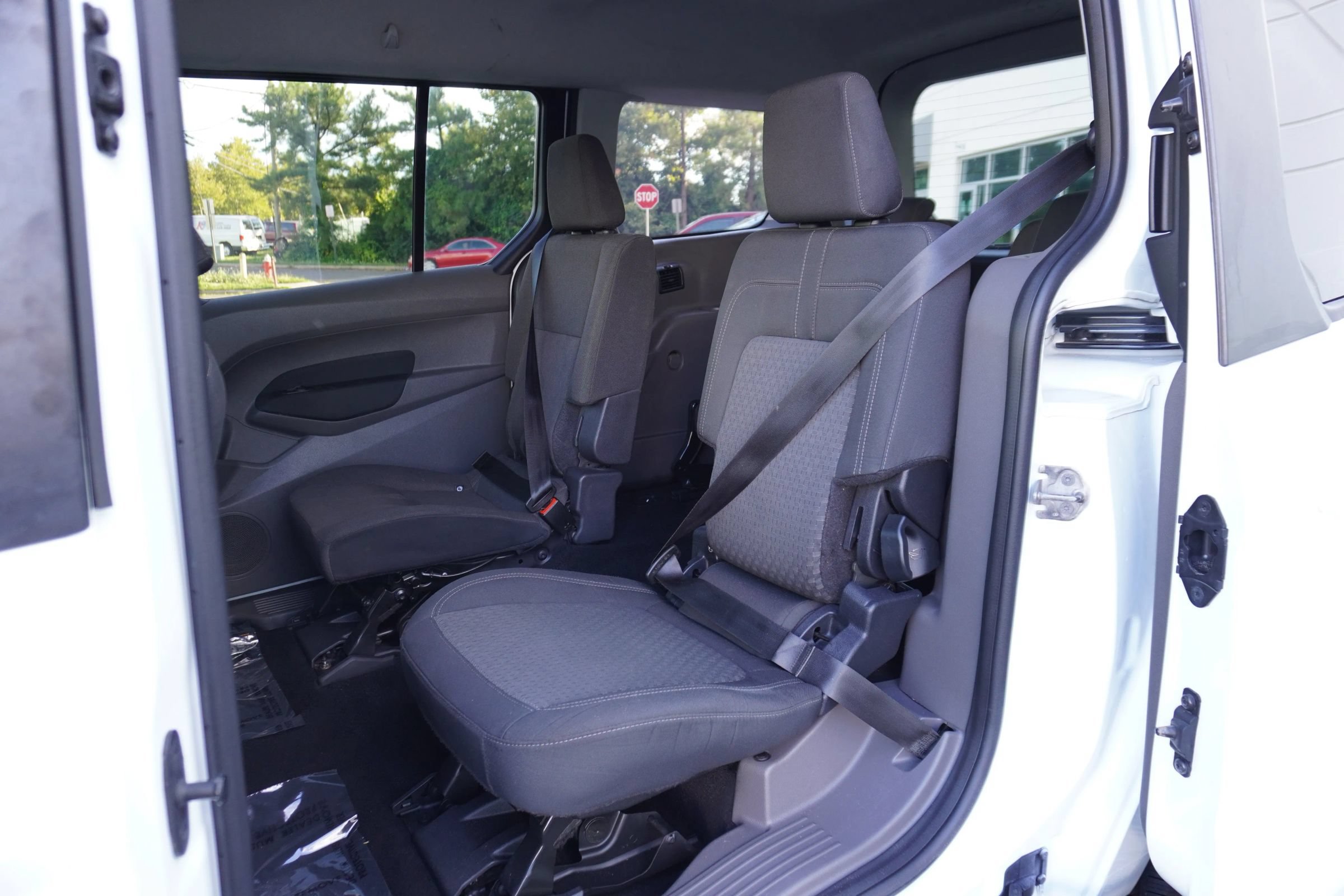 Used 2021 Ford Transit Connect XLT FWD image 10