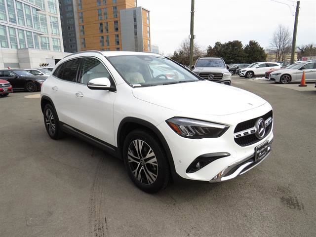 Used 2025 Mercedes-Benz GLA 250 4MATIC image 5