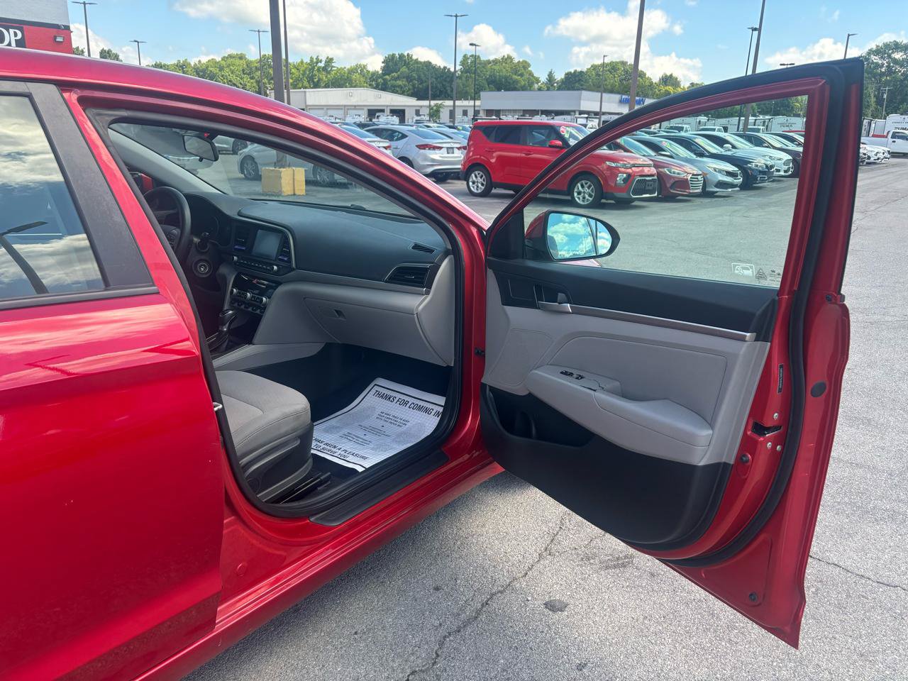 Used 2020 Hyundai Elantra SEL FWD image 9