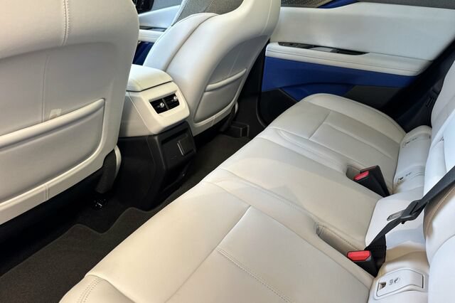New 2027 Cadillac Optiq Sport RWD image 12