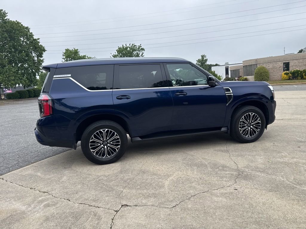 Used 2025 Nissan Armada SL AWD/4WD image 6